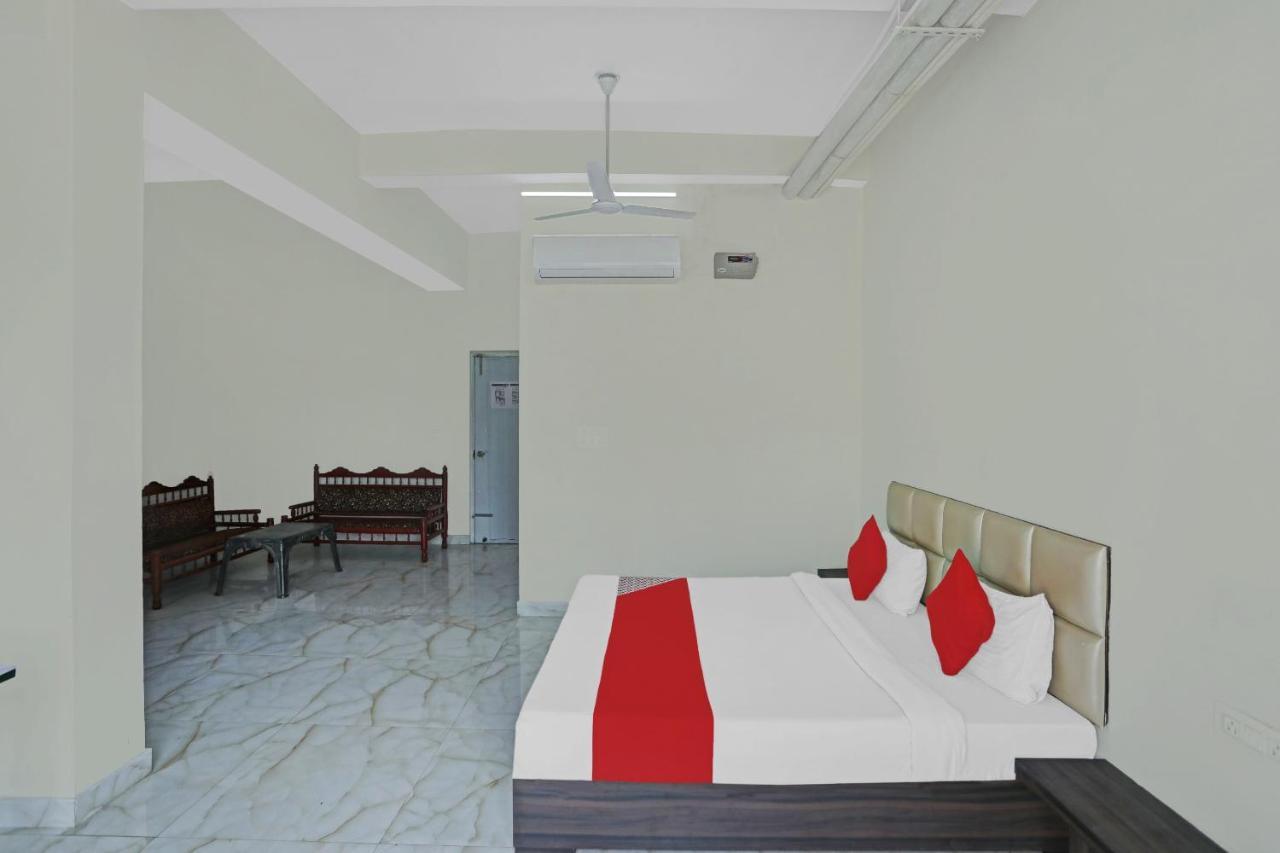 Oyo Flagship 80971 The Lime Tree Bareilly Extérieur photo