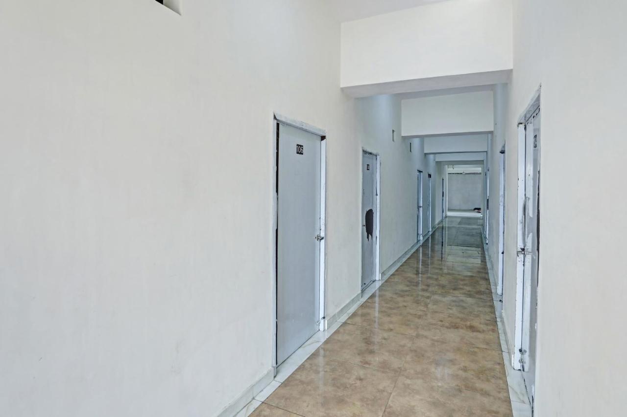 Oyo Flagship 80971 The Lime Tree Bareilly Extérieur photo