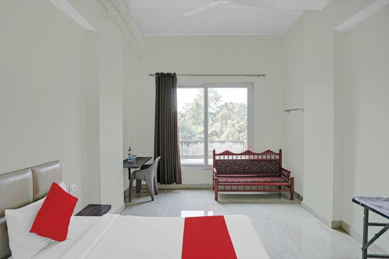 Oyo Flagship 80971 The Lime Tree Bareilly Extérieur photo